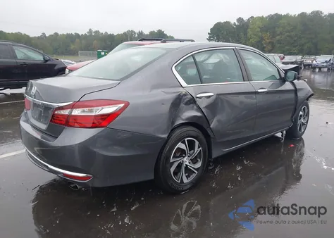 2017 Honda Accord Lx z USA, uszkodzony, nr VIN 1HGCR2F38HA269533